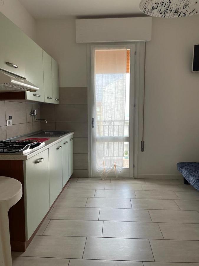 Condominio Michelangelo-Solo Per Famiglie- Walterigato Apartments Jesolo Extérieur photo